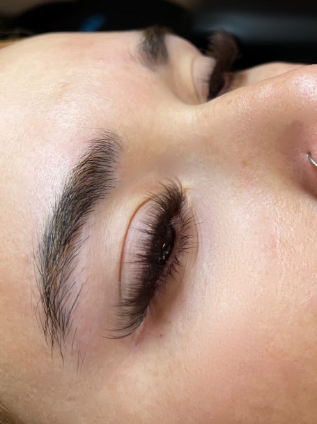 brown lashes